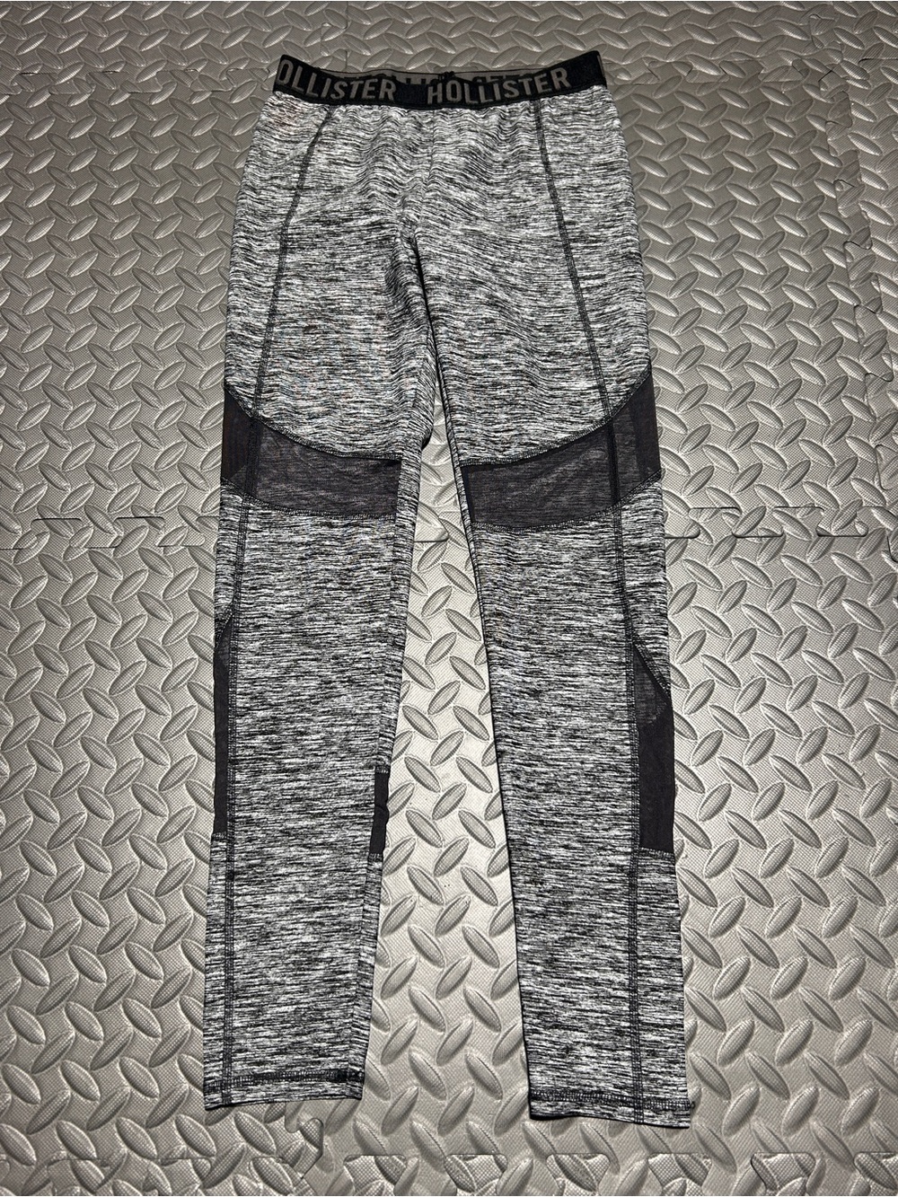 Hollister Women’s Gray Heather Leggings with Black Mesh Insets
